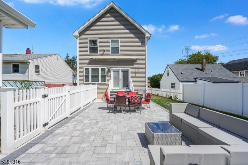 139 Ohlson Ave