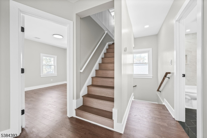 68 Cathedral Ave