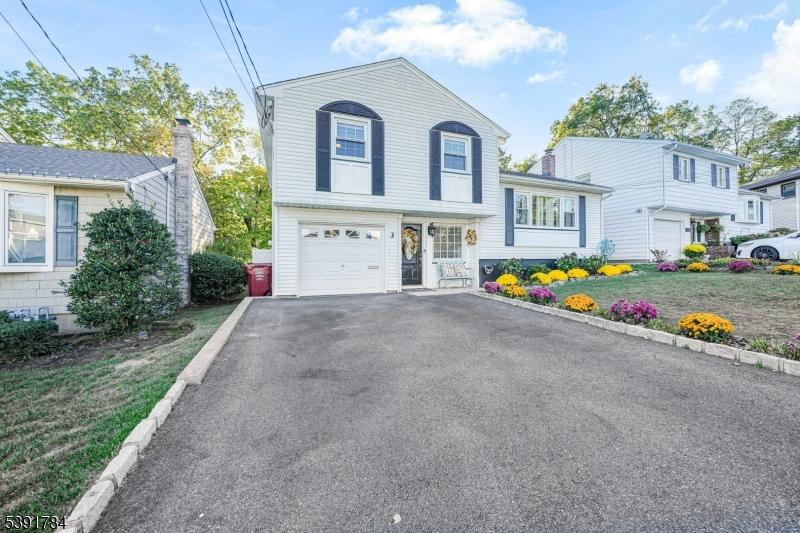 3 Faber Pl