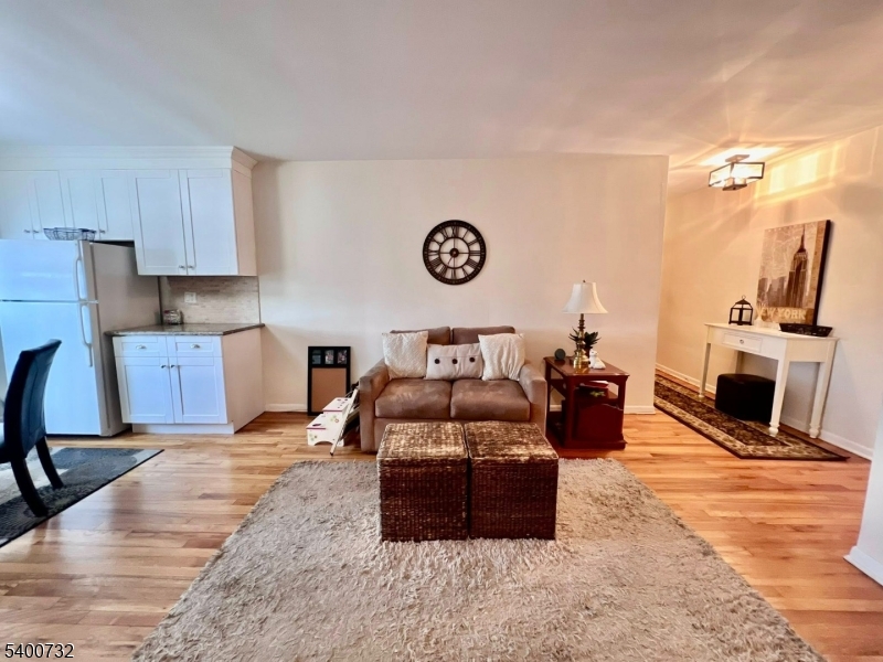 6-12 Hillside Ave C0207 2G