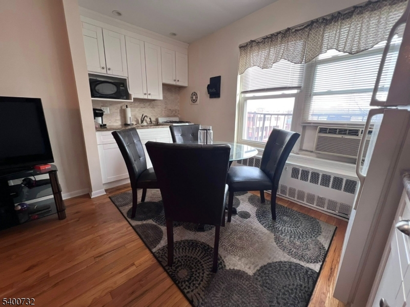 6-12 Hillside Ave C0207 2G