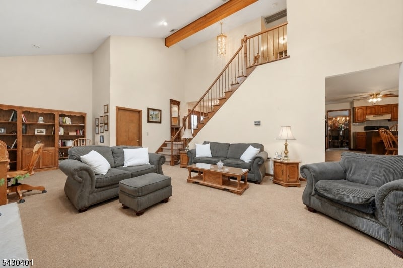 621 Bloomfield Ave