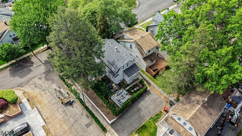 71 Spring St