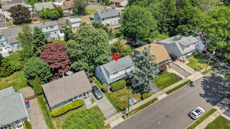 26 Briar Ln