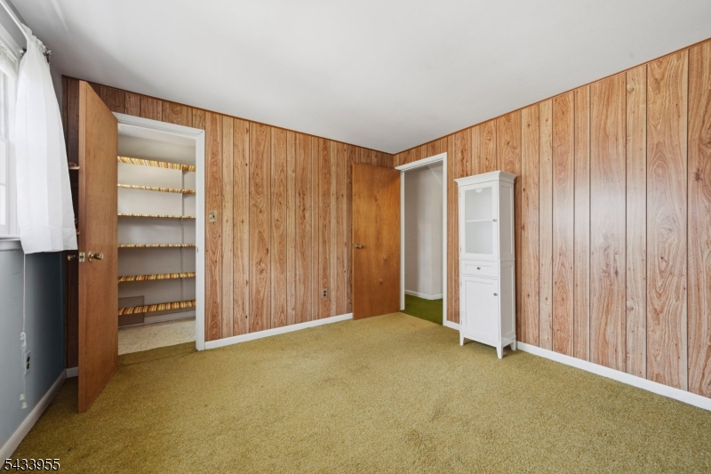 26 Briar Ln