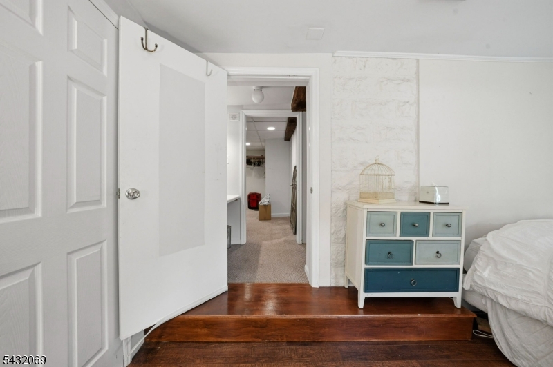 716 Colonial Rd