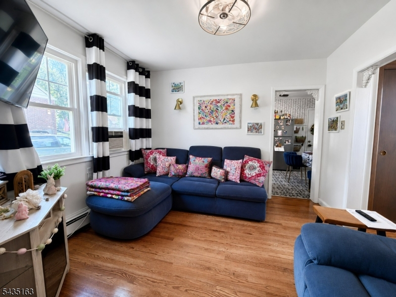 31 Hope St