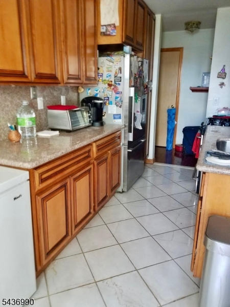 833 Main