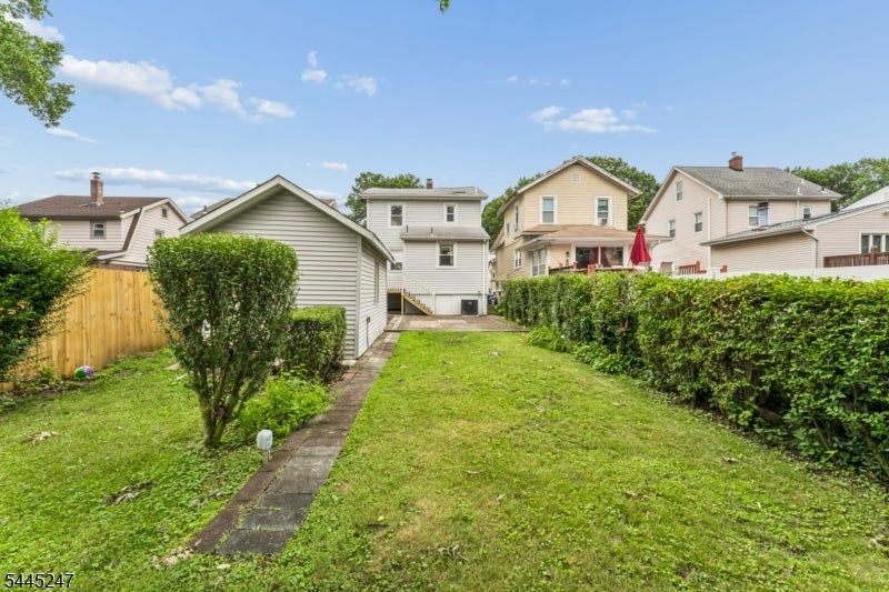 23 Princeton St