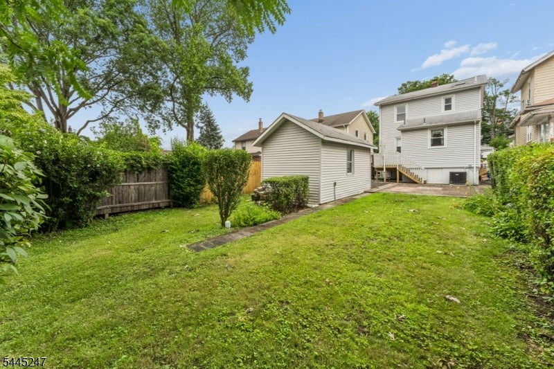 23 Princeton St