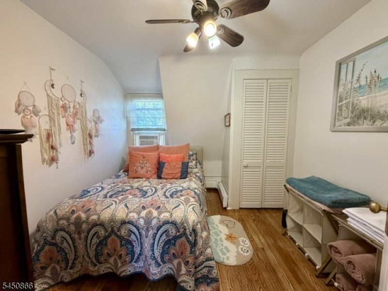 31 Hope St
