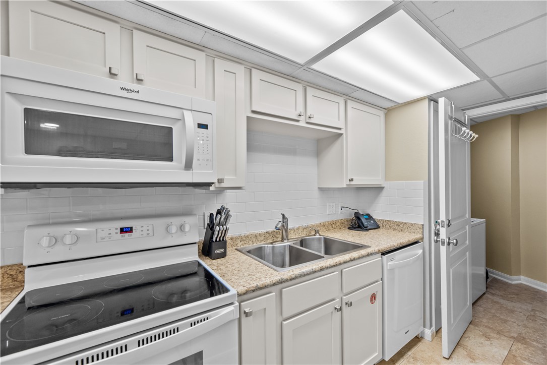 1000 Lantana Dr 807