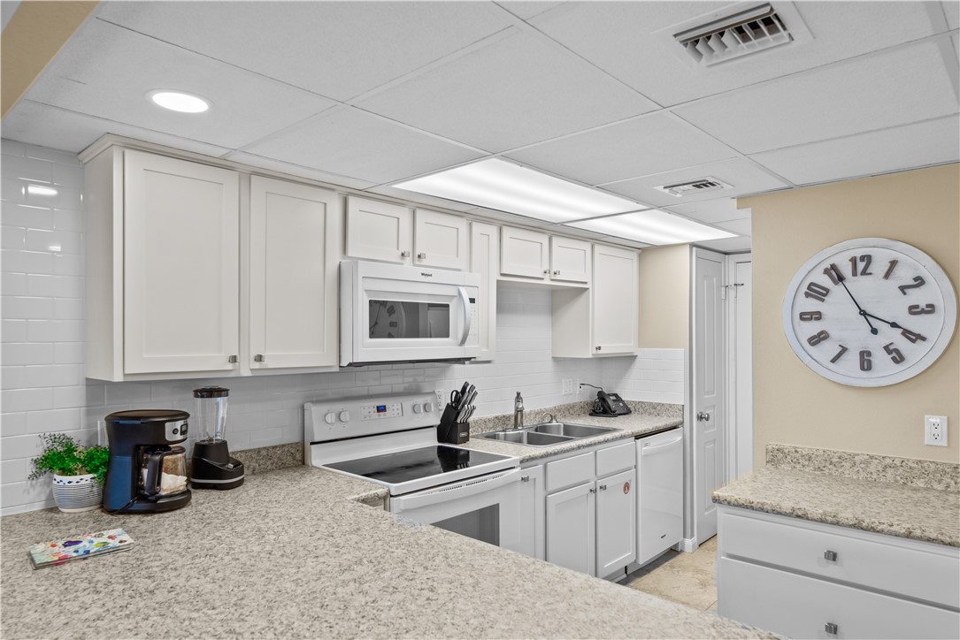 1000 Lantana Dr 807