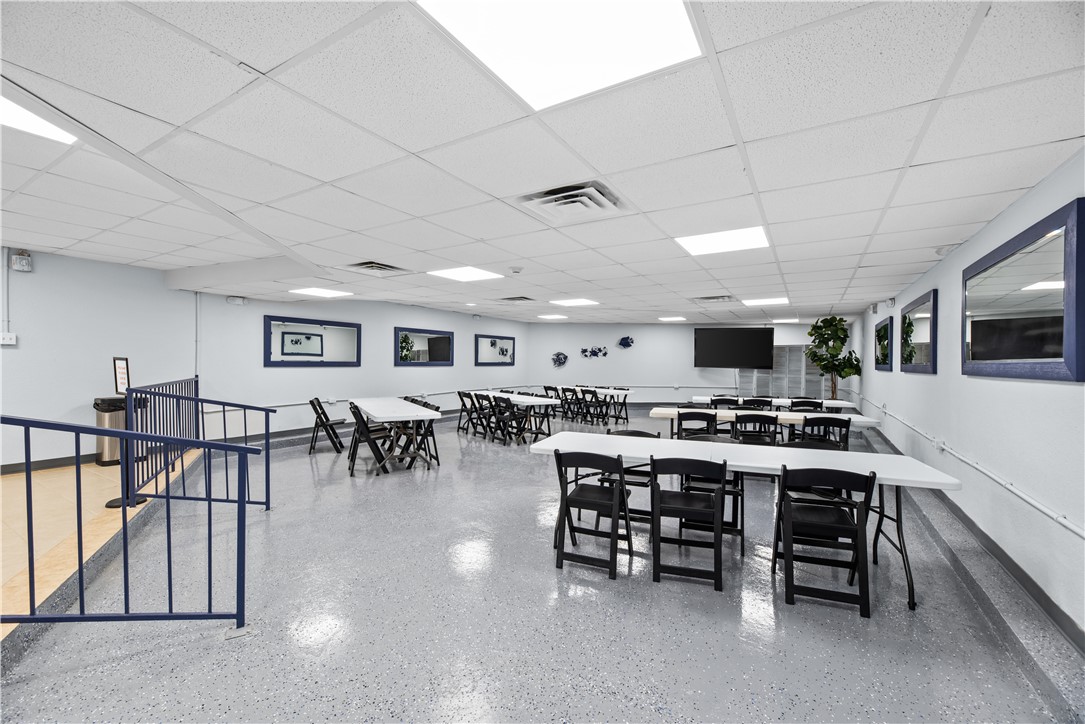 1000 Lantana Dr 807
