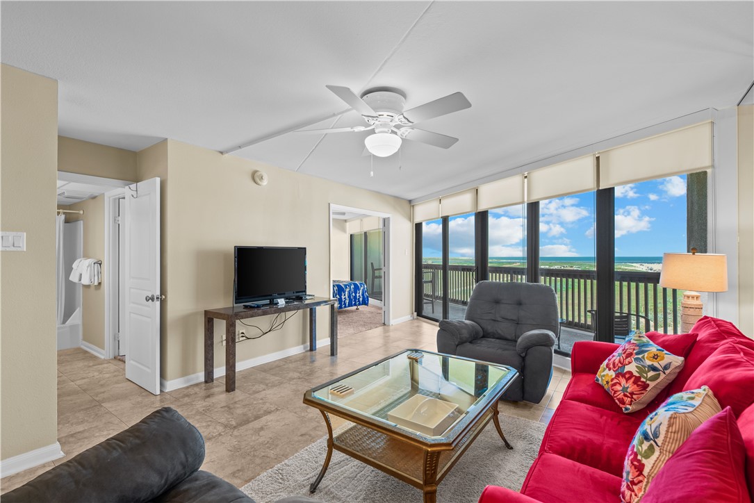 1000 Lantana Dr 807