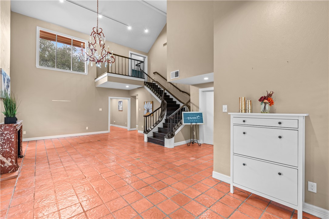 5314 River Oaks Dr