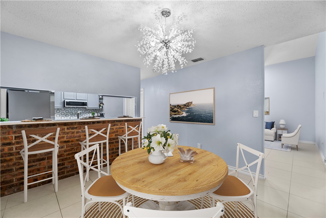 2321 Mesquite Circ