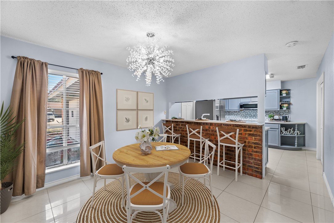 2321 Mesquite Circ