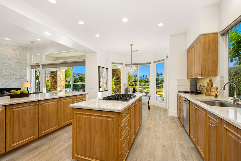 411 Tomahawk Drive