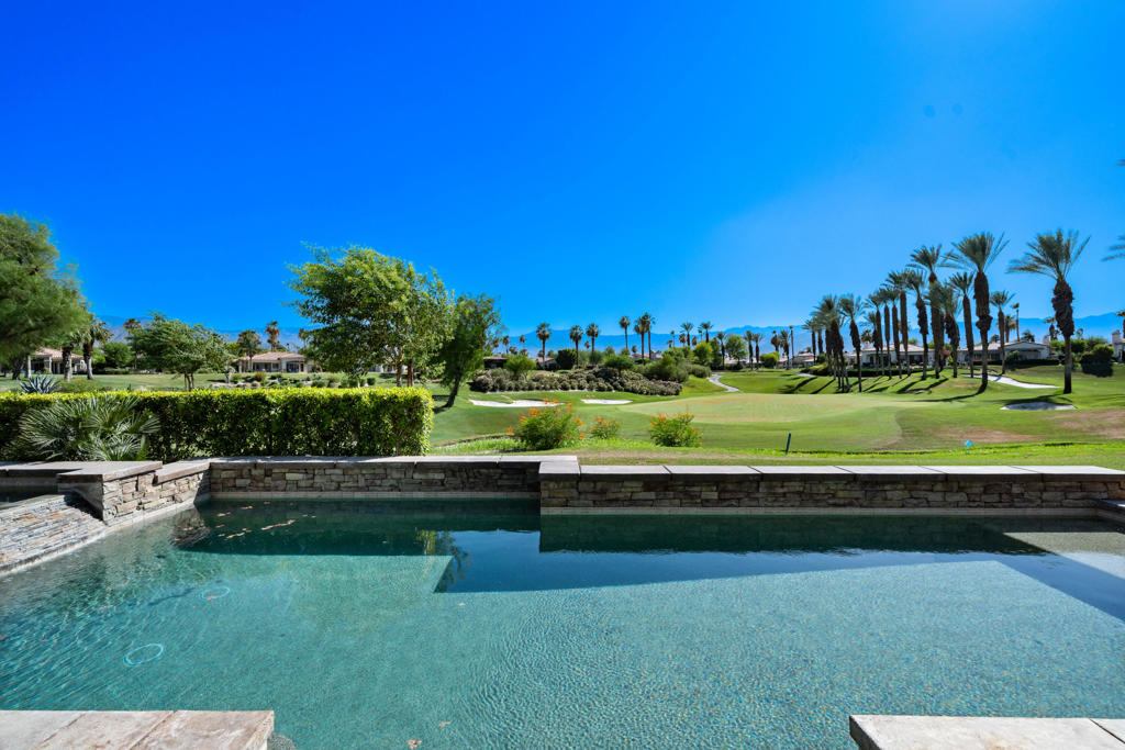 411 Tomahawk Drive