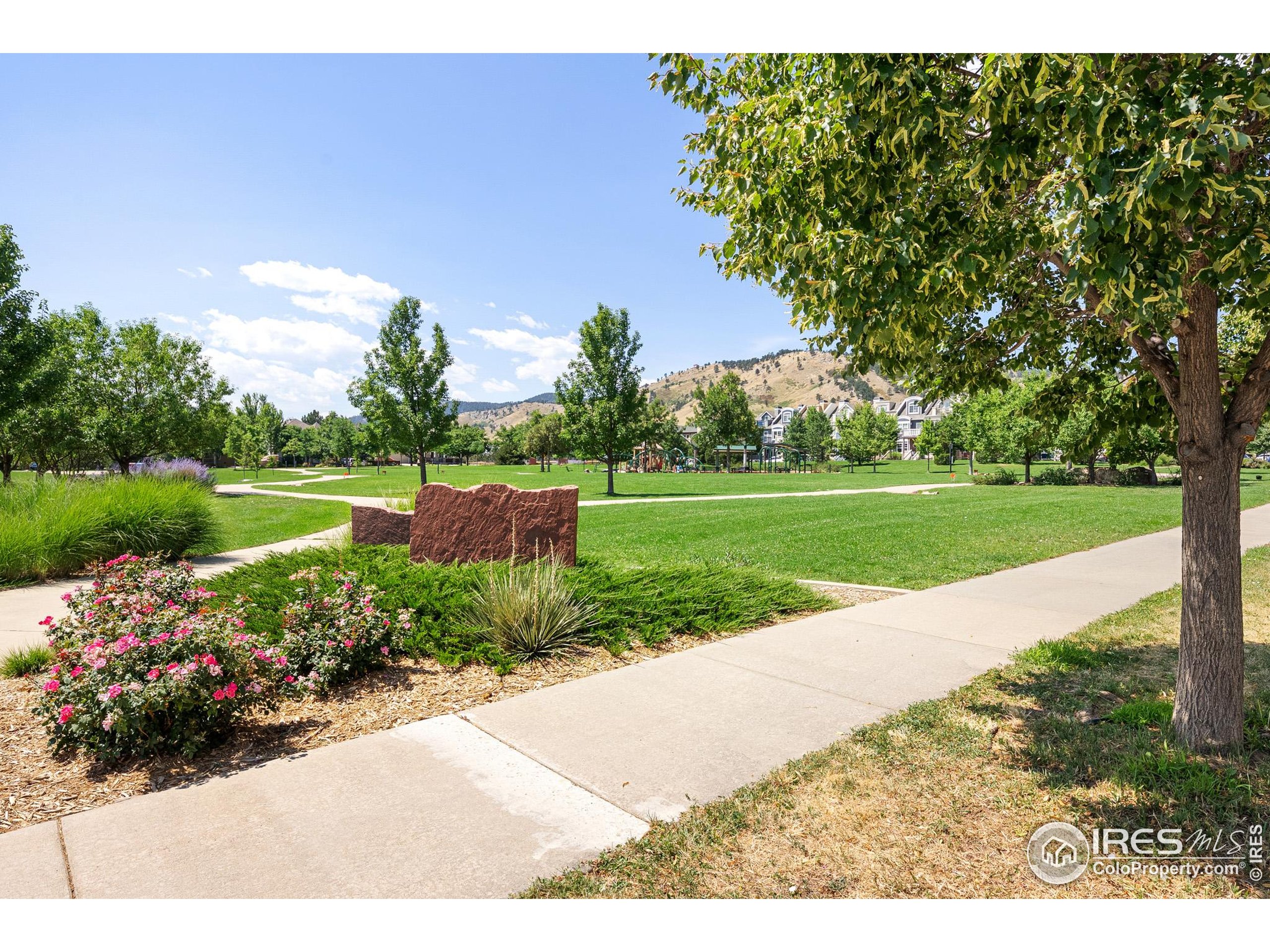595 Laramie Blvd