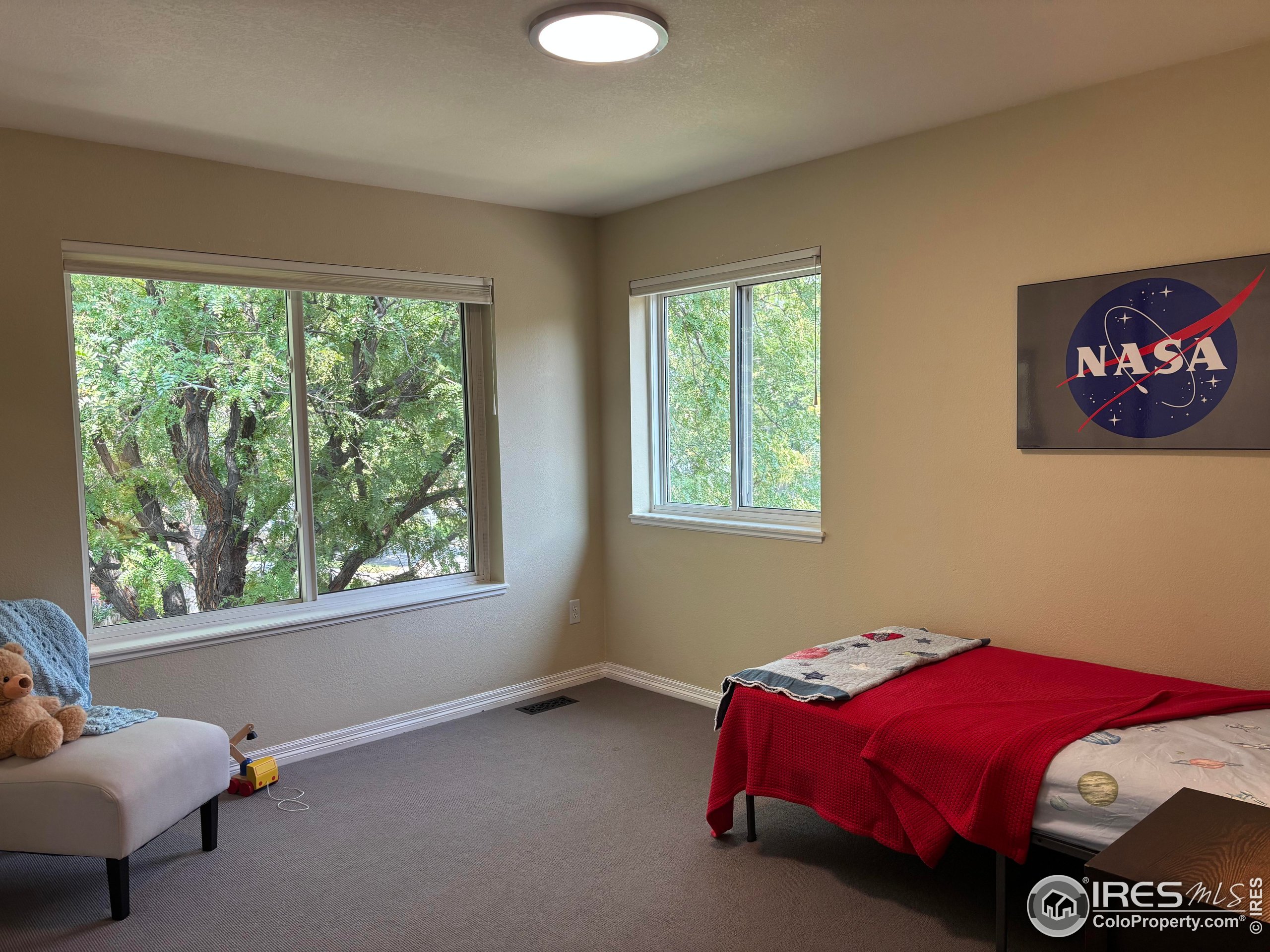 4892 Kings Ridge Blvd