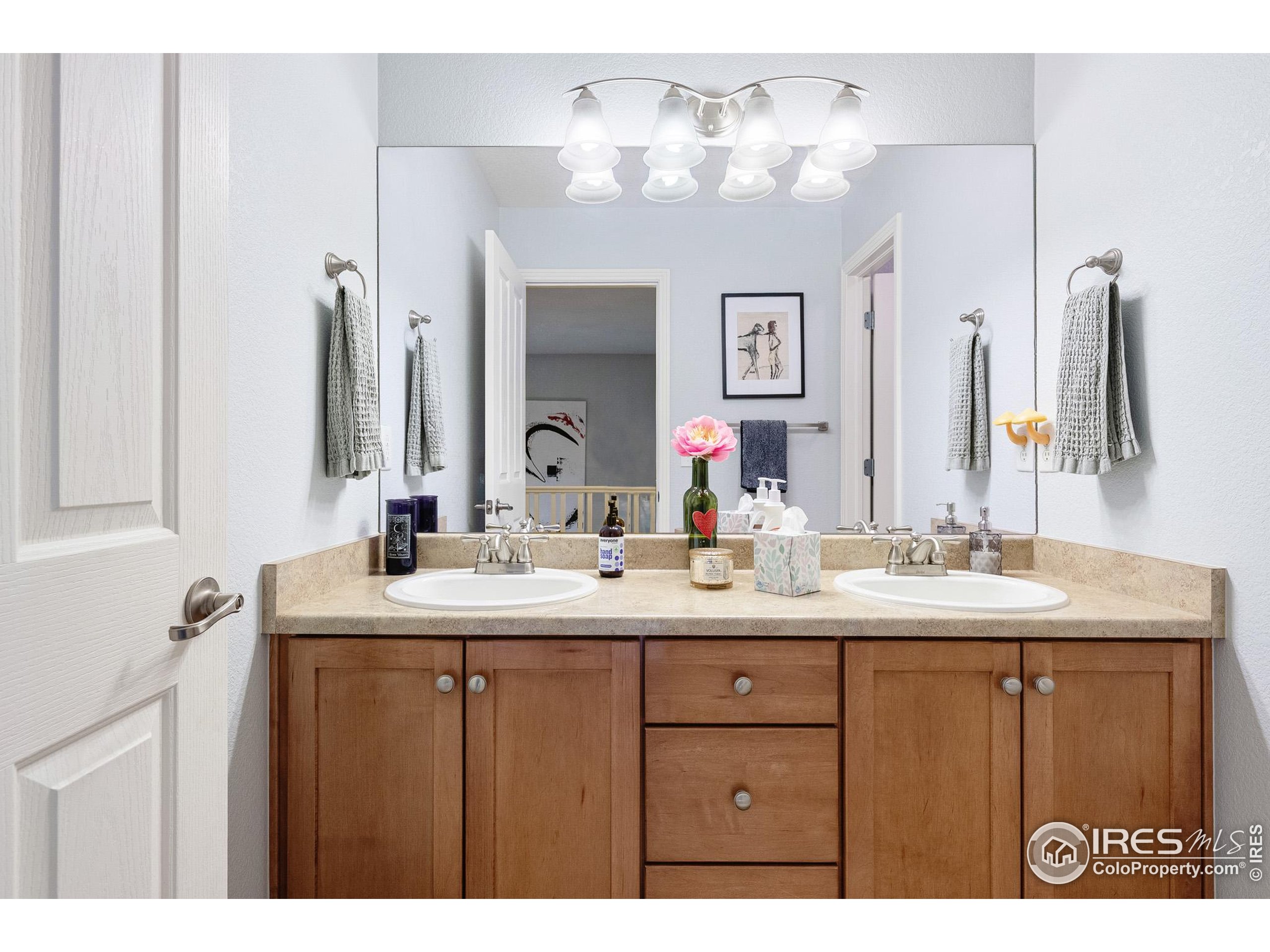 1839 White Feather Dr