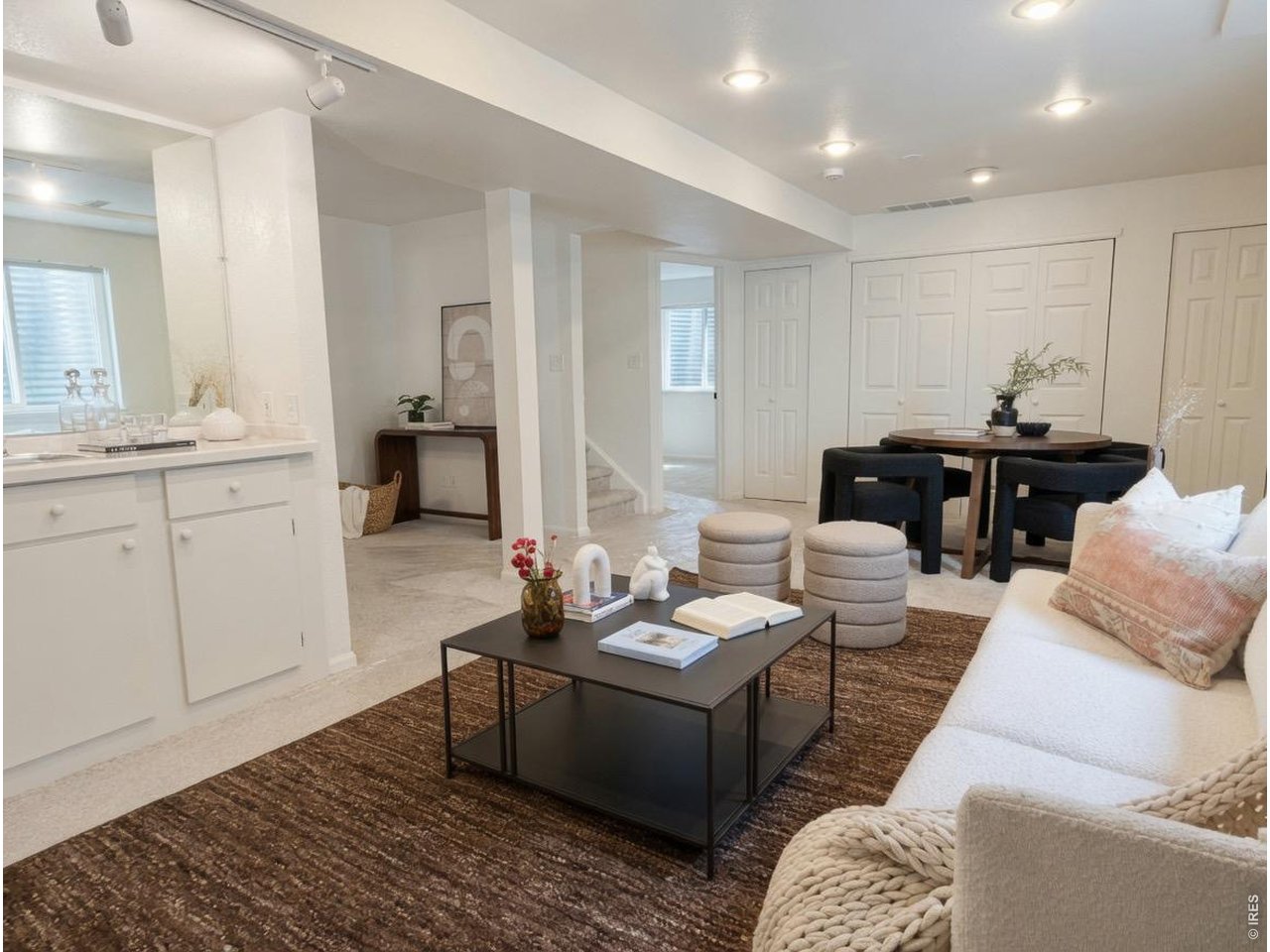 4566 Pussywillow Ct
