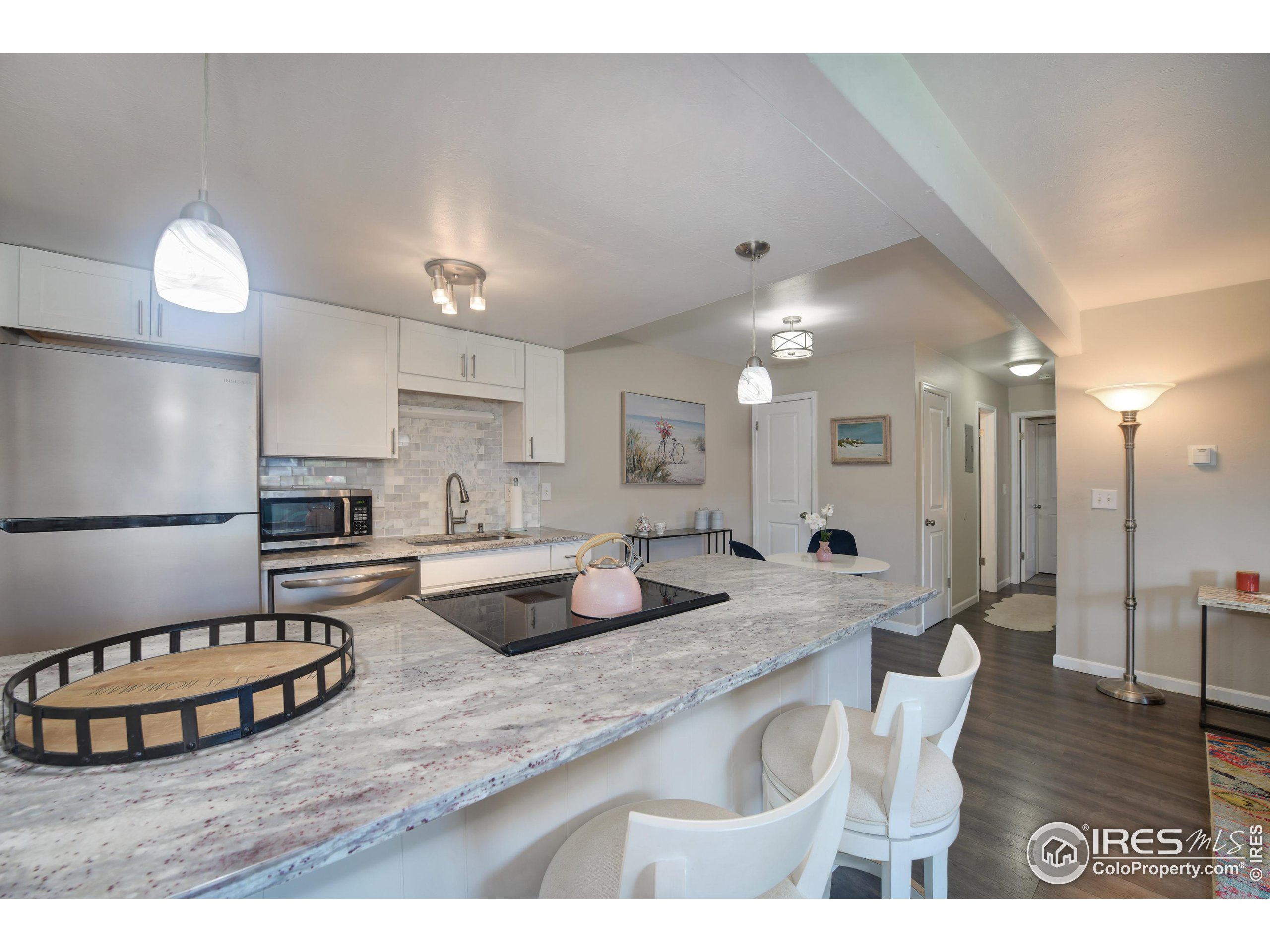 625 Manhattan Pl 107