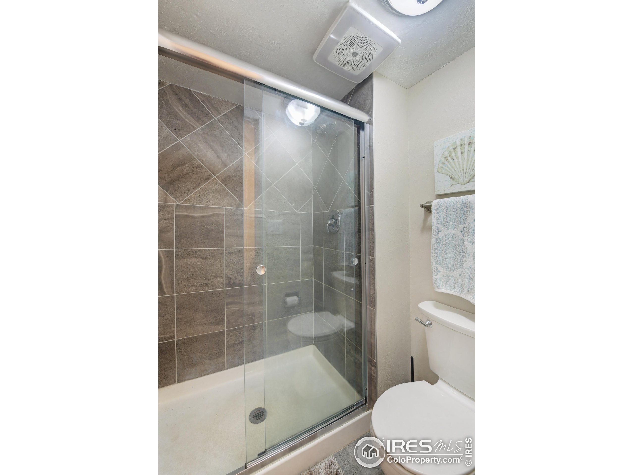 625 Manhattan Pl 107