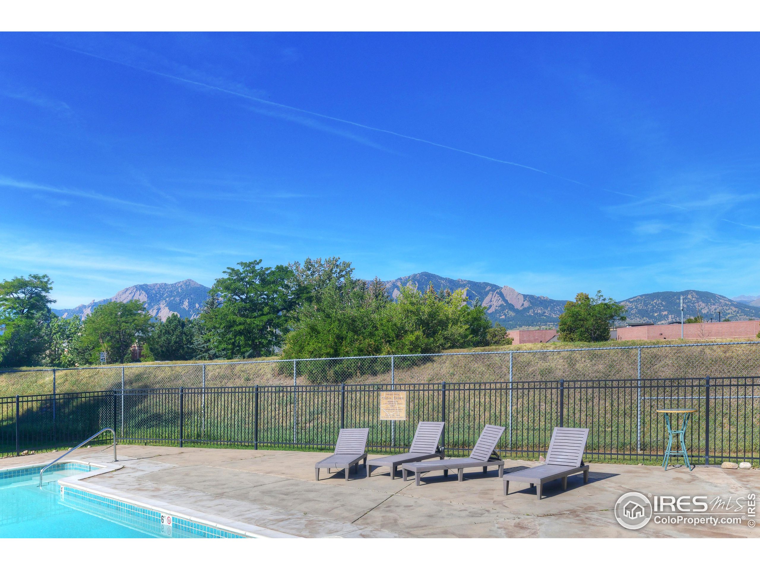 625 Manhattan Pl 107