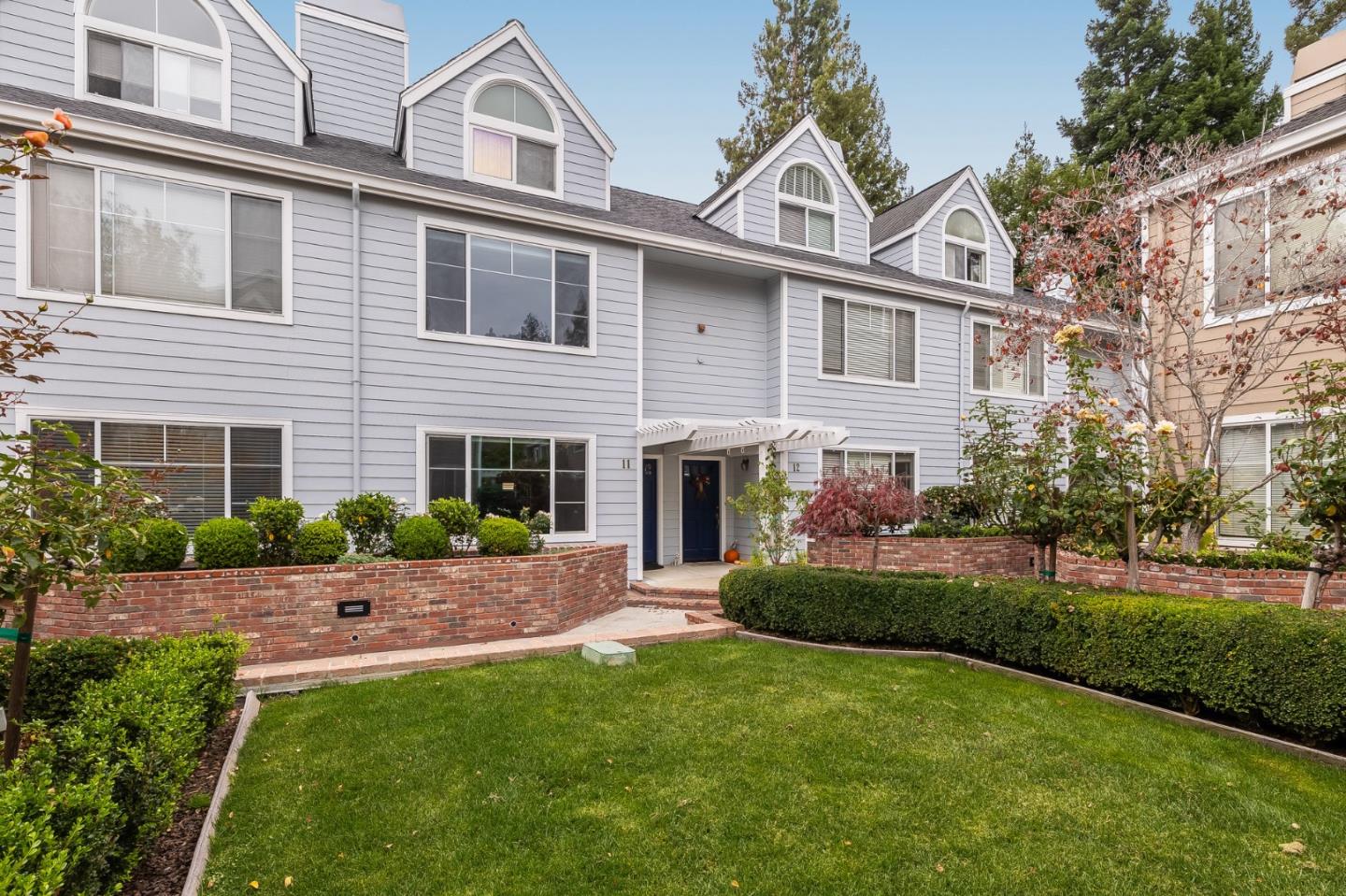 3421 El Camino Real 11