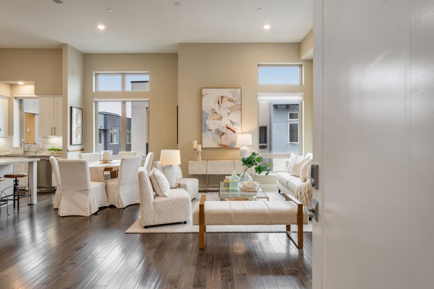 729 Eppleton LN 403