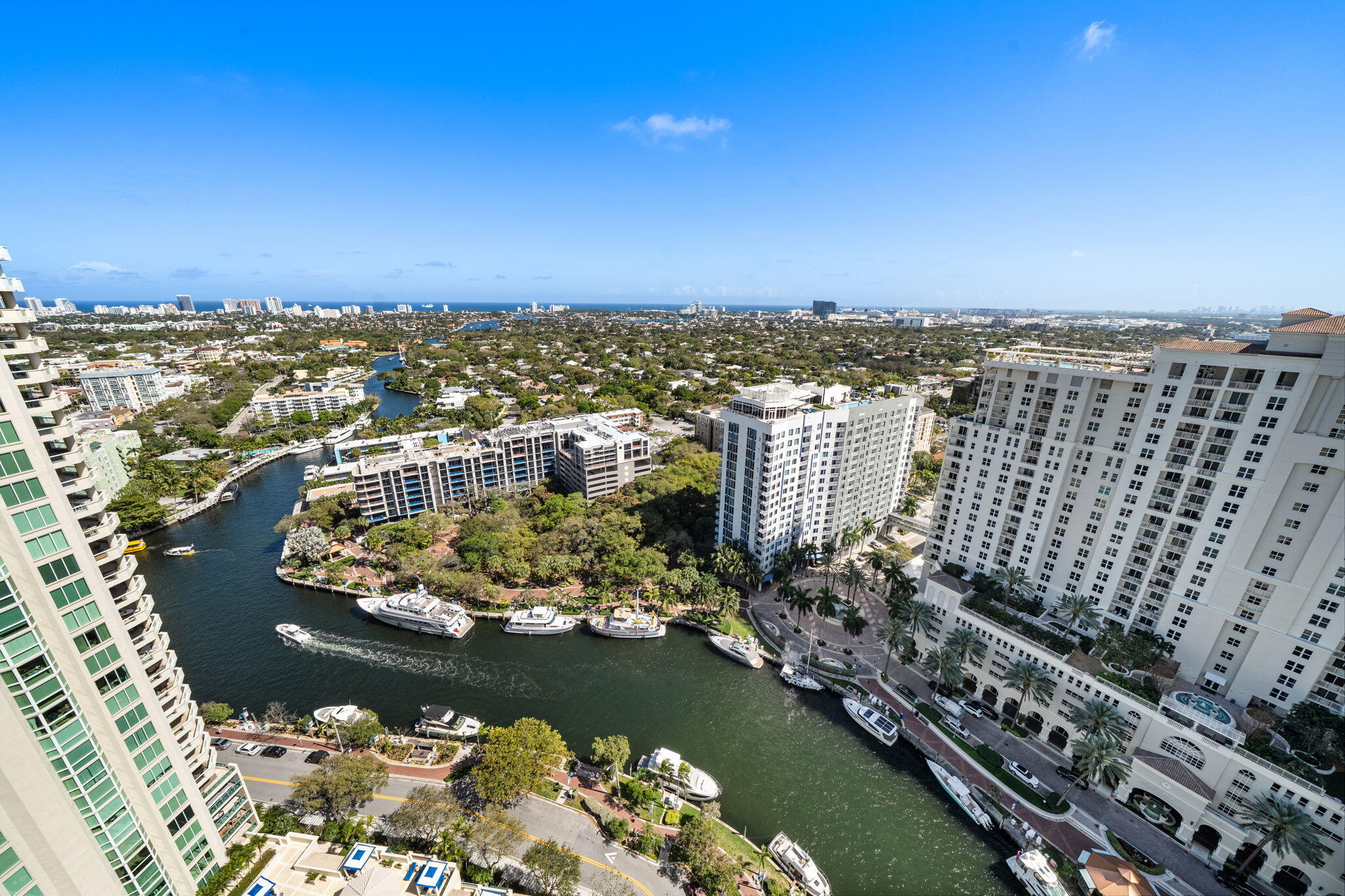 347 N New River Dr E 3103