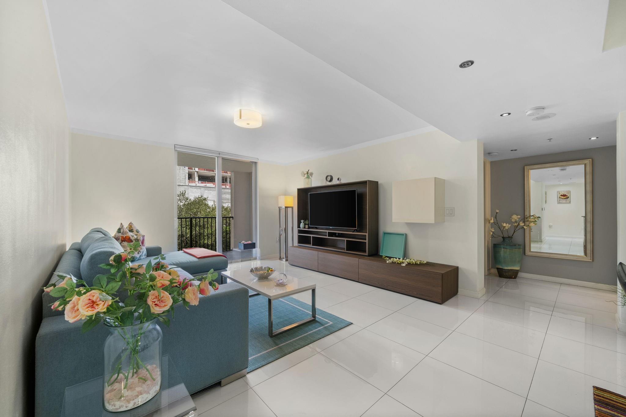 520 SE 5th 2406