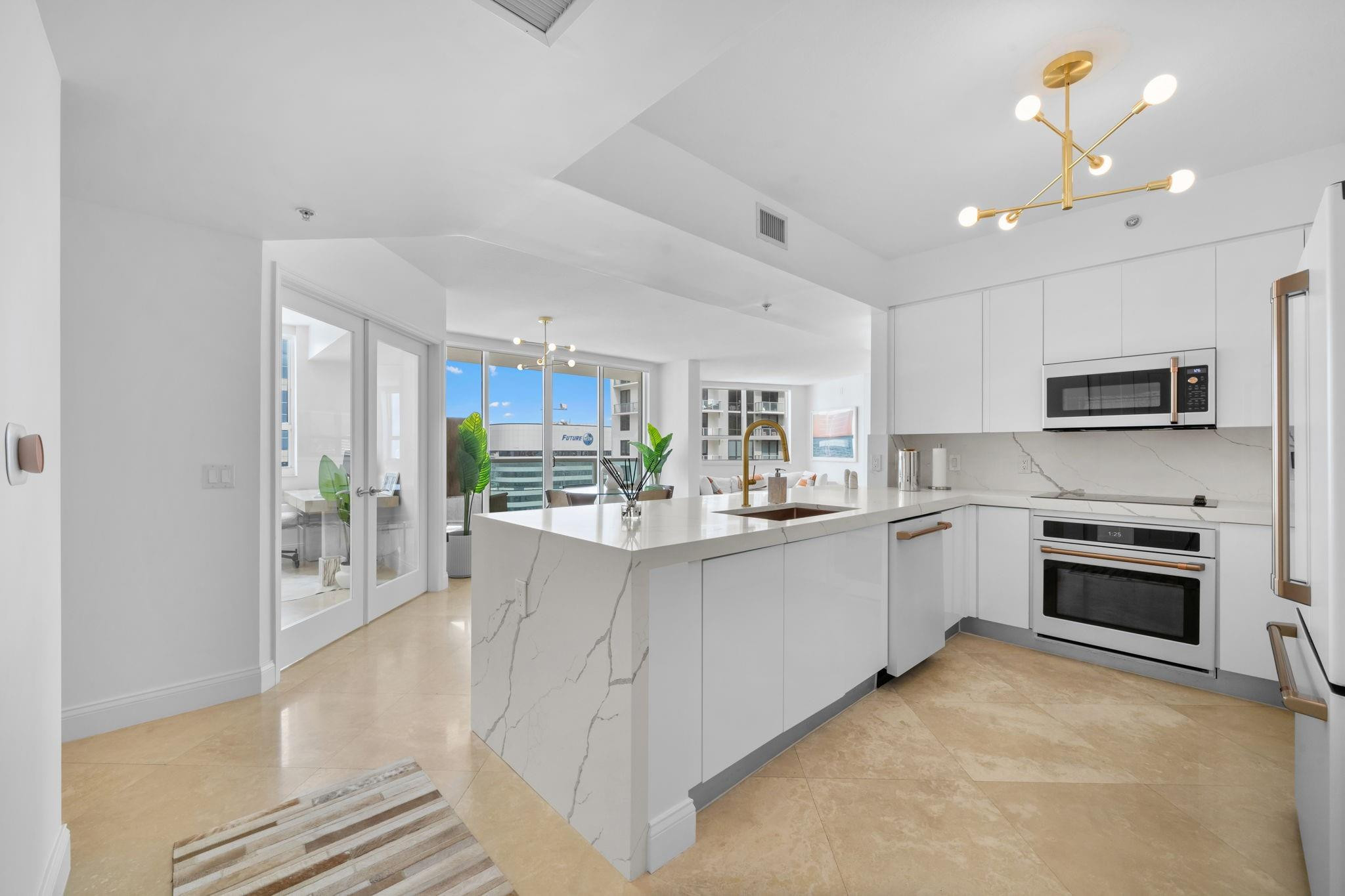 350 SE 2nd Street 2670