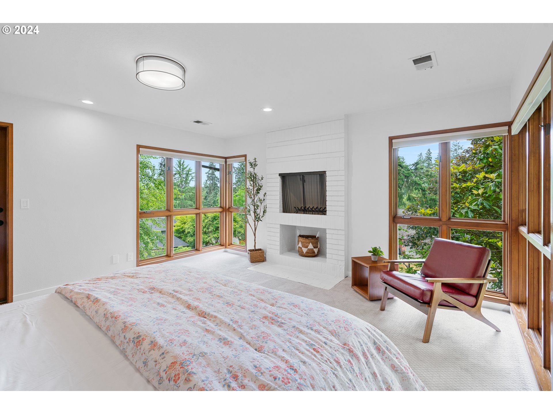 10 SHERWOOD CT