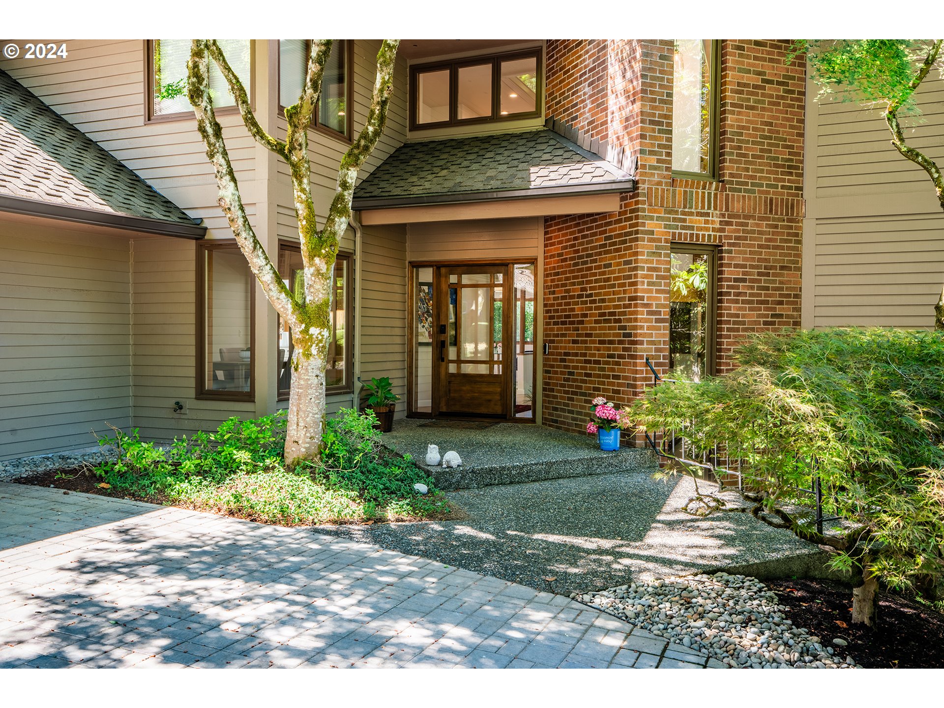 10 SHERWOOD CT