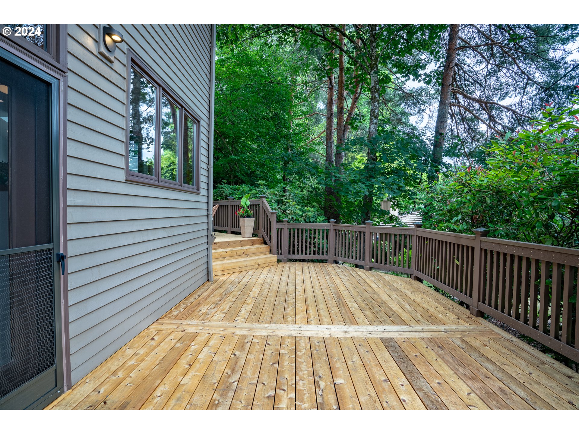10 SHERWOOD CT