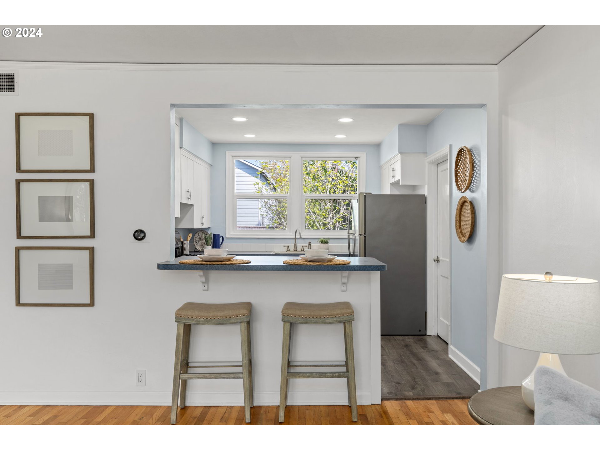 8335 NE PACIFIC ST