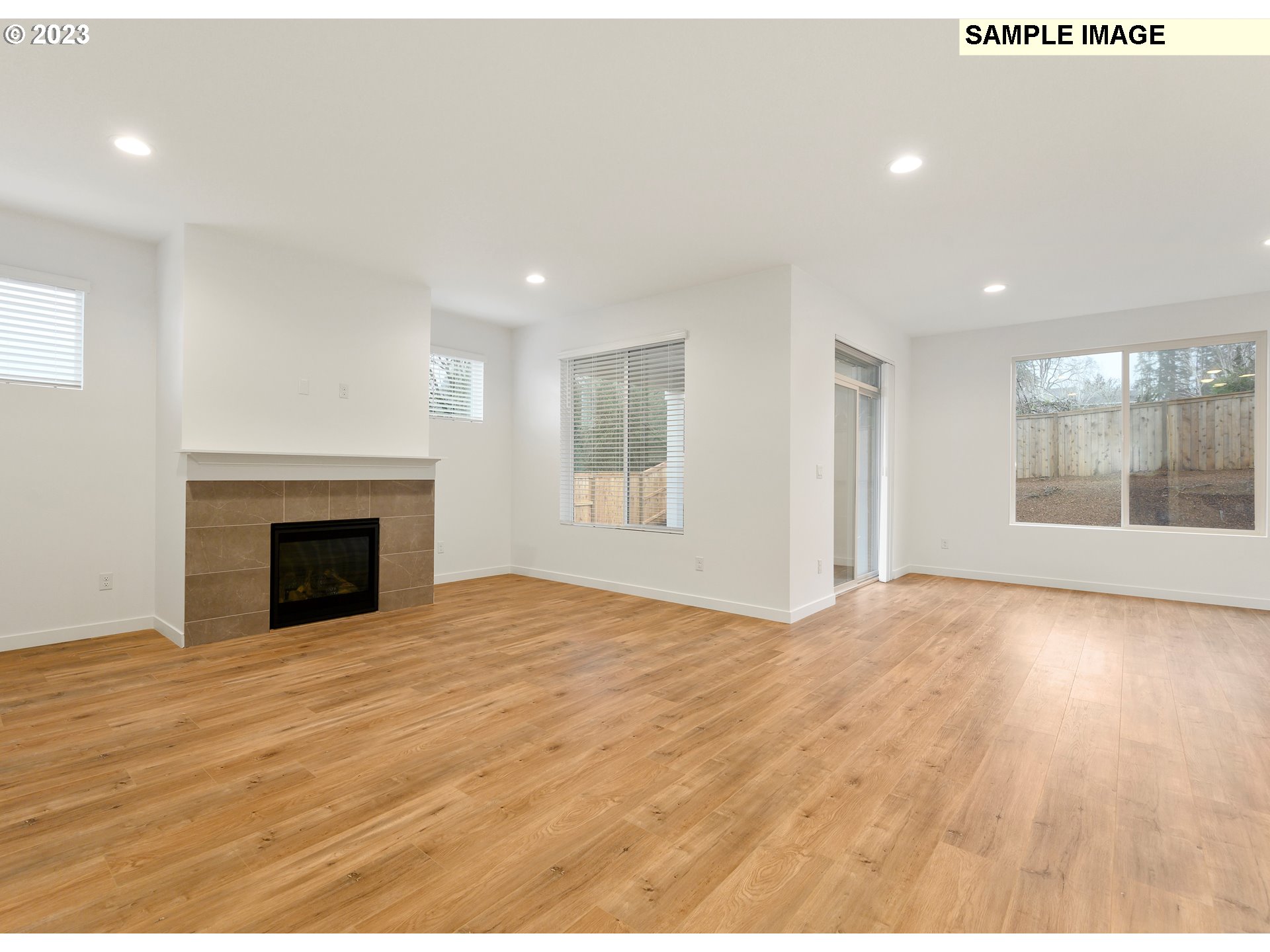 11598 SE Majestic Falls AVE 748