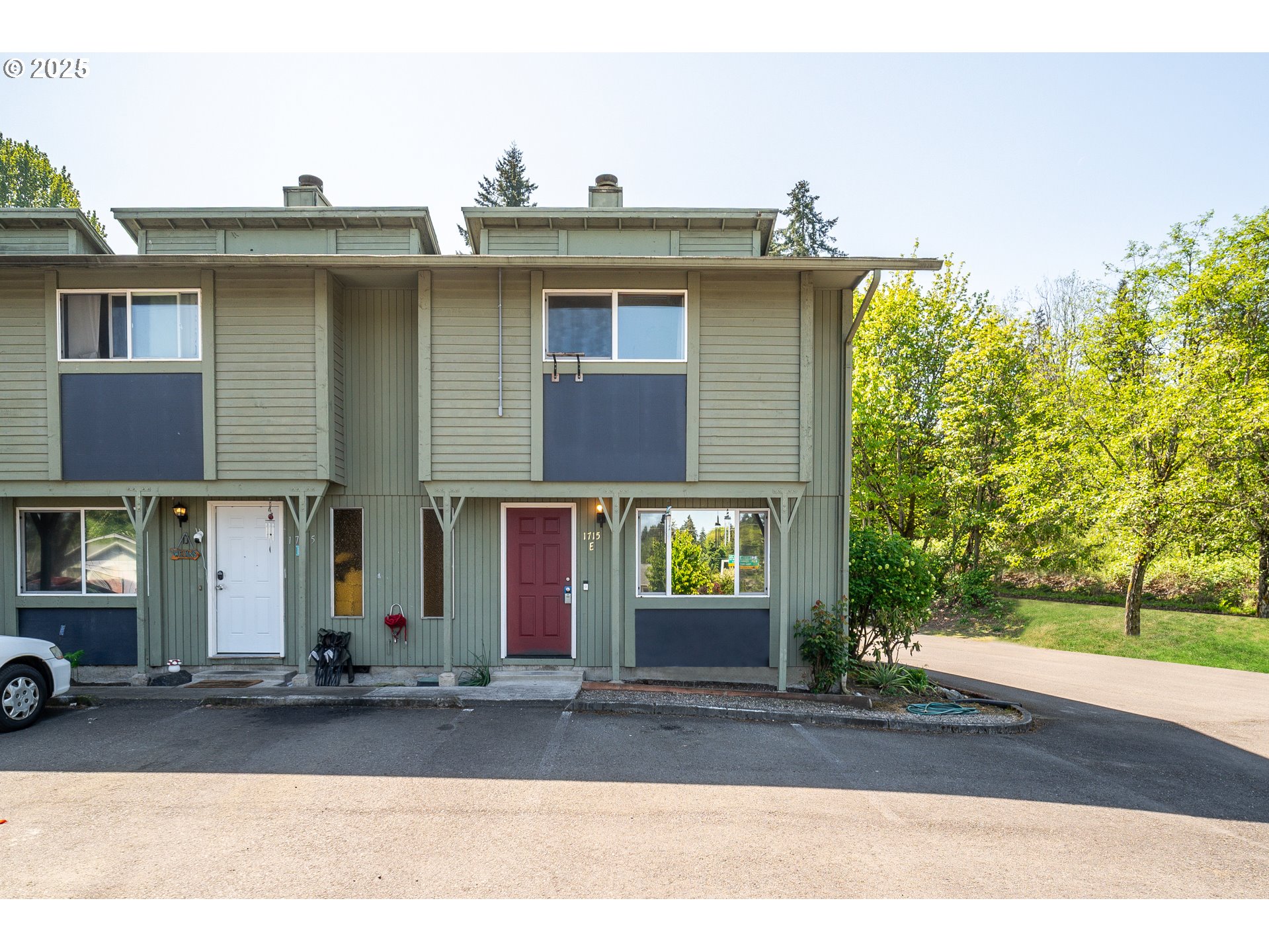 1715 NE 116TH ST