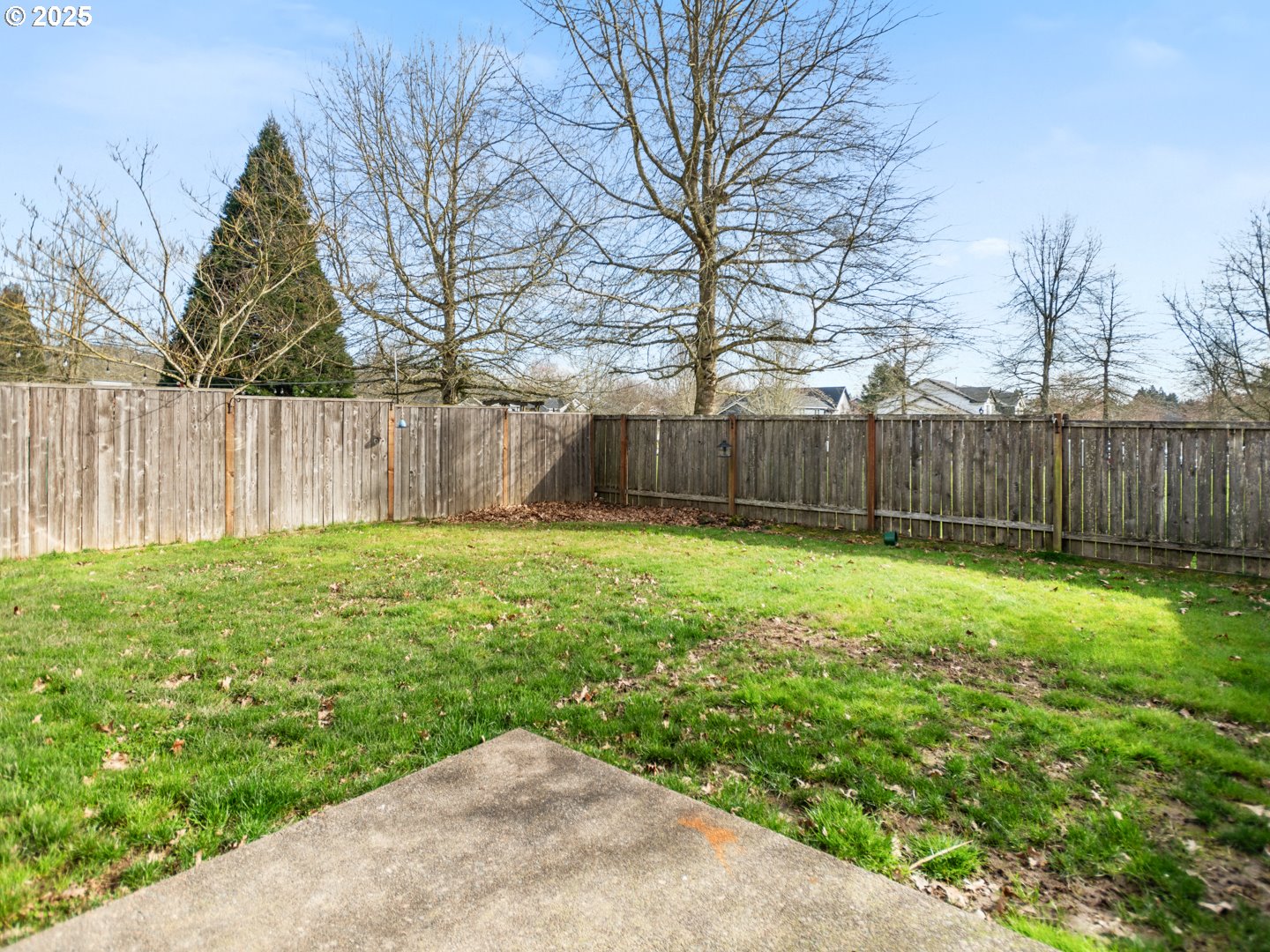 3628 E BUR OAK CT