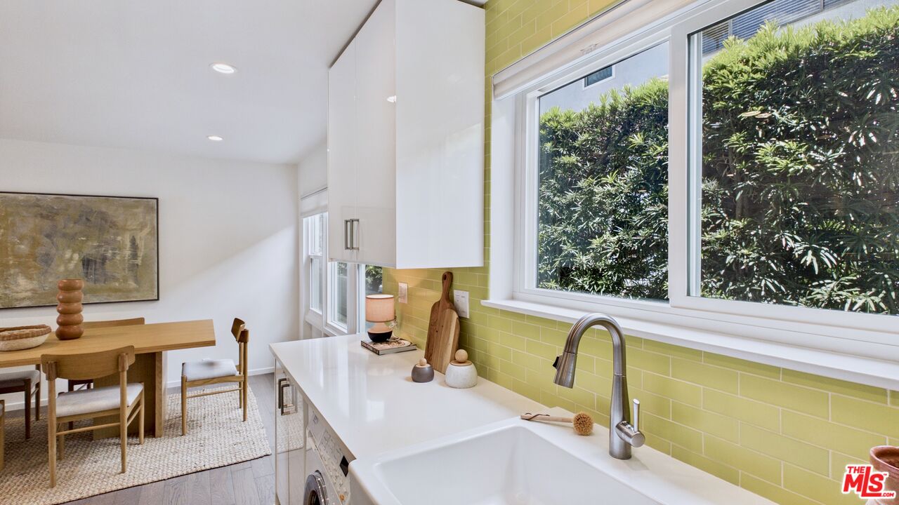 1520 Spruce St Unit: 3