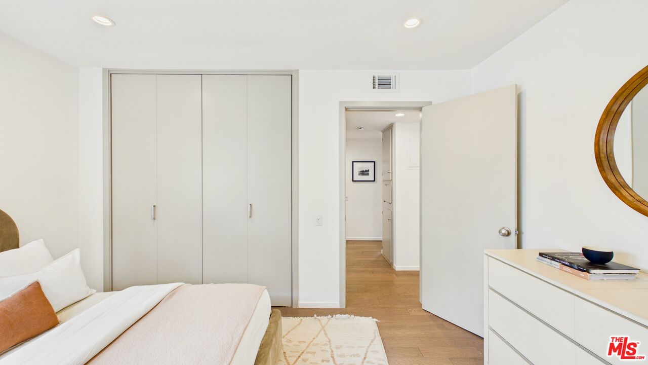 1520 Spruce St Unit: 3
