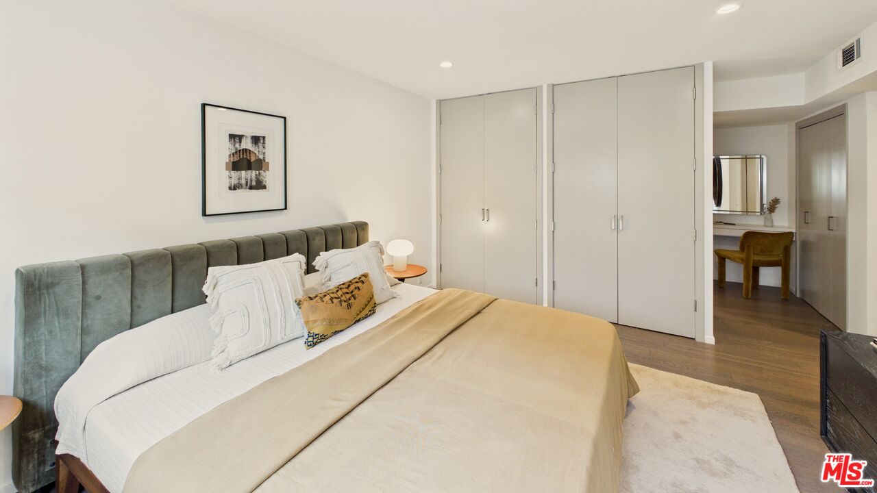1520 Spruce St Unit: 3