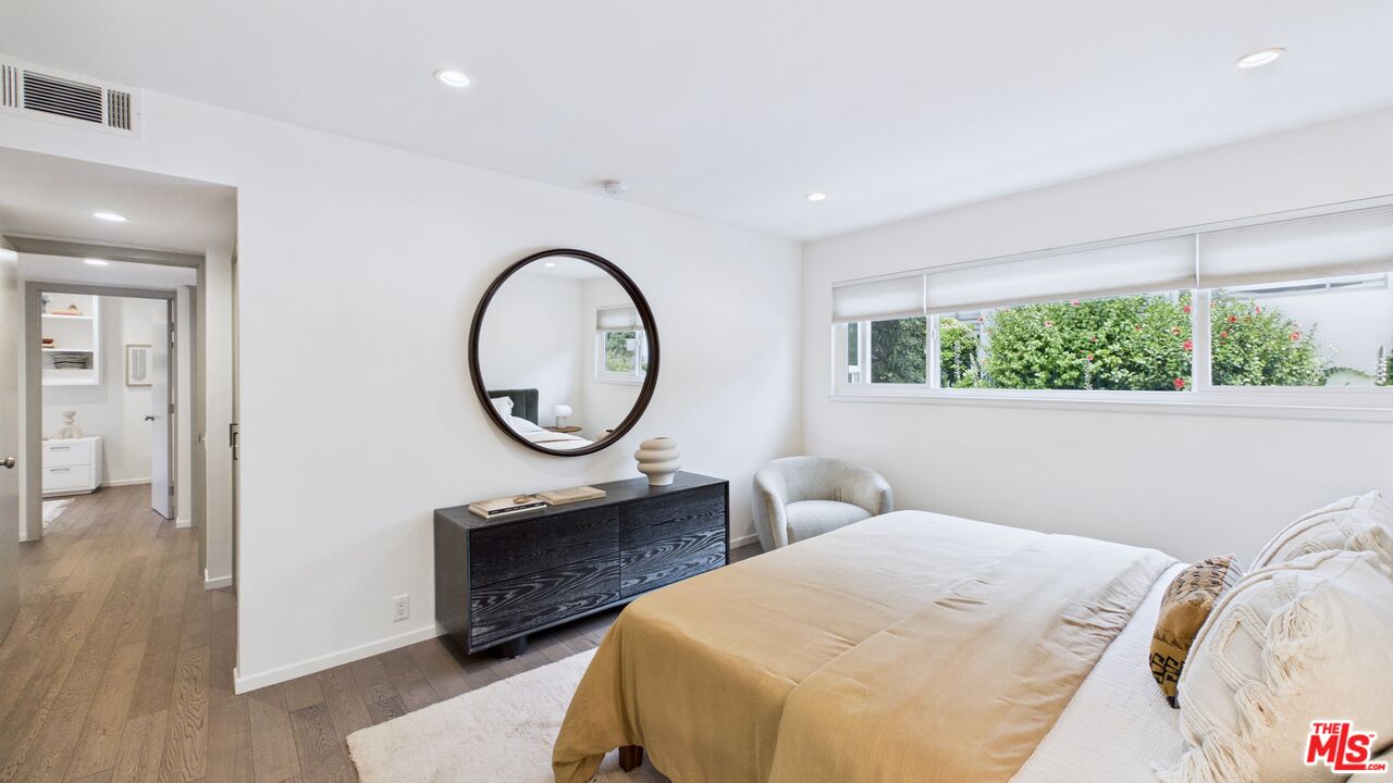 1520 Spruce St Unit: 3