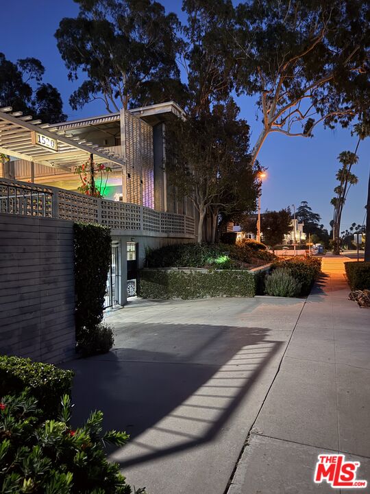 1520 Spruce St Unit: 3