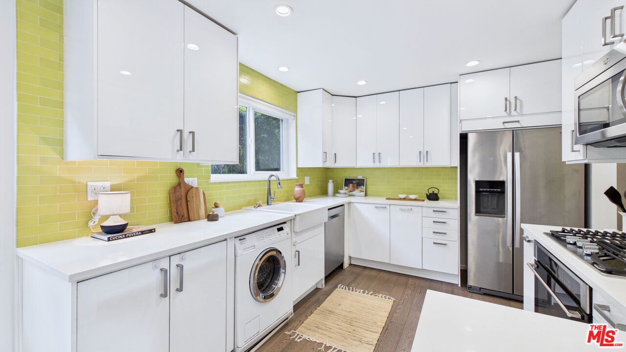 1520 Spruce St Unit: 3