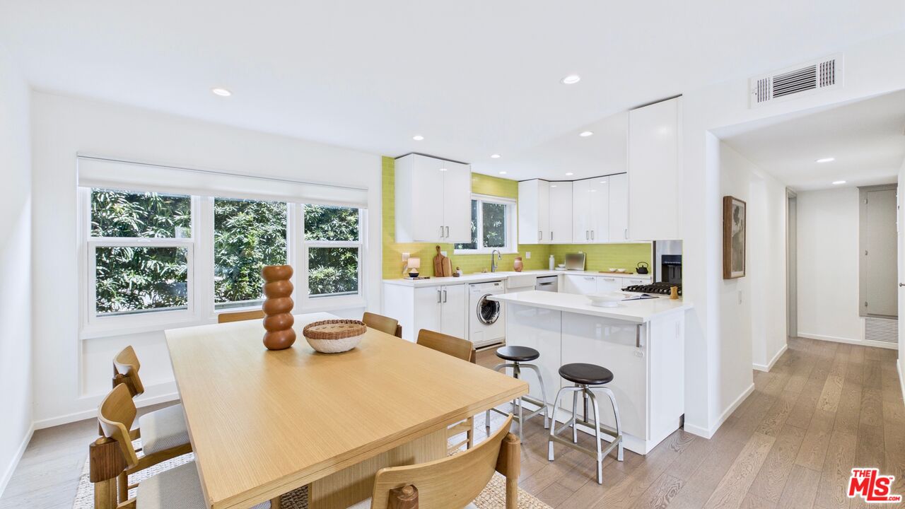 1520 Spruce St Unit: 3